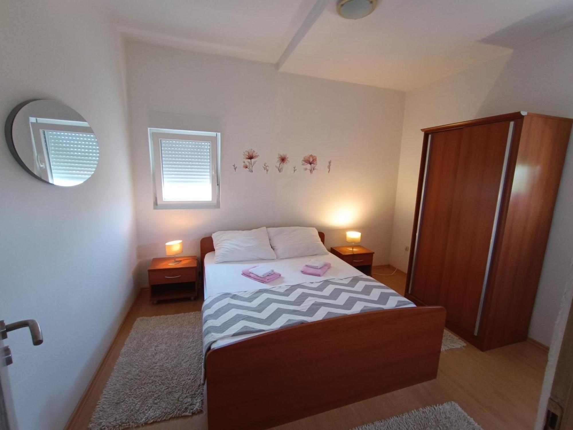 Apartman Lea Sukošan Exterior foto